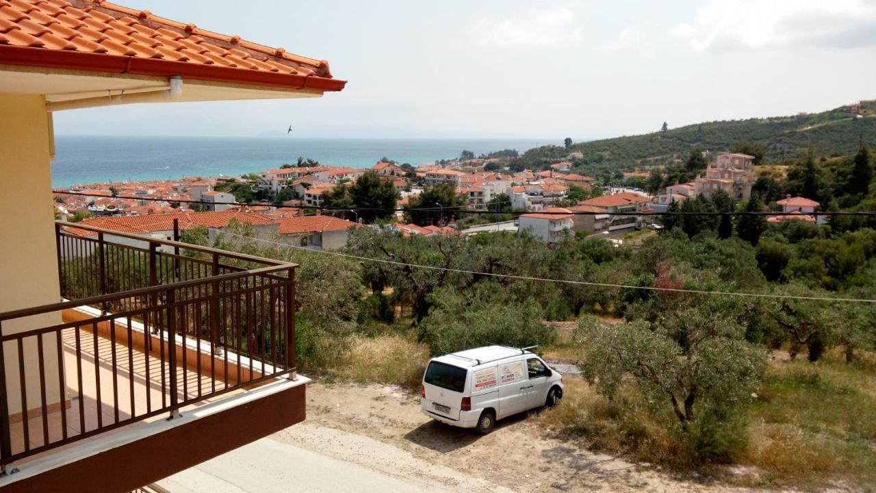 Villa Panorama Hotel Polychrono Exterior photo